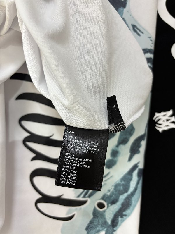 762款P52 原创首发 雪山系列 面料260克双纱字母 白色 黑色 S M L XL
