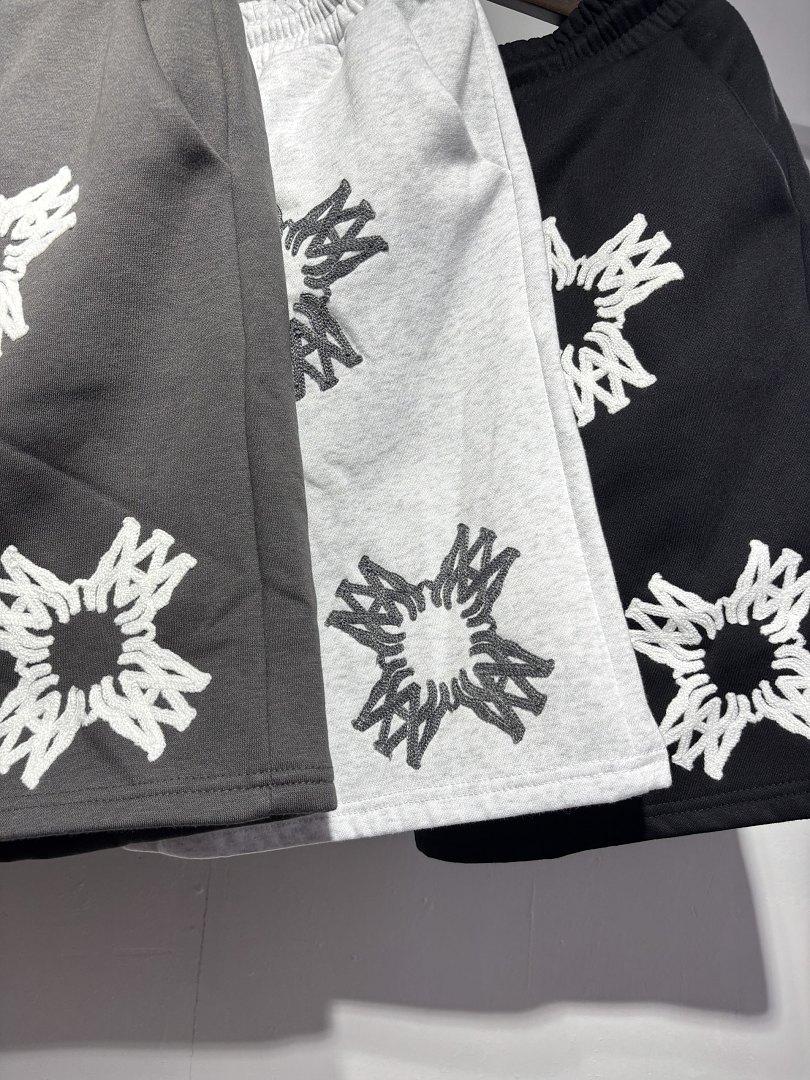 5306款P76  预告 拼接假2条加绒短裤 S M L  XL