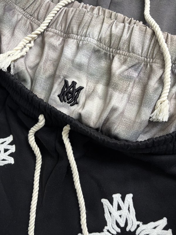 5306款P76  预告 拼接假2条加绒短裤 S M L  XL