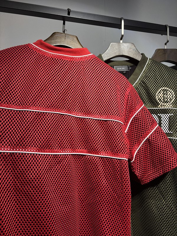 1089款P75  黑 军绿 红 S  M  L XL