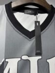 5016款P57 网料篮球V领 黑色 红色 S   M  L  XL