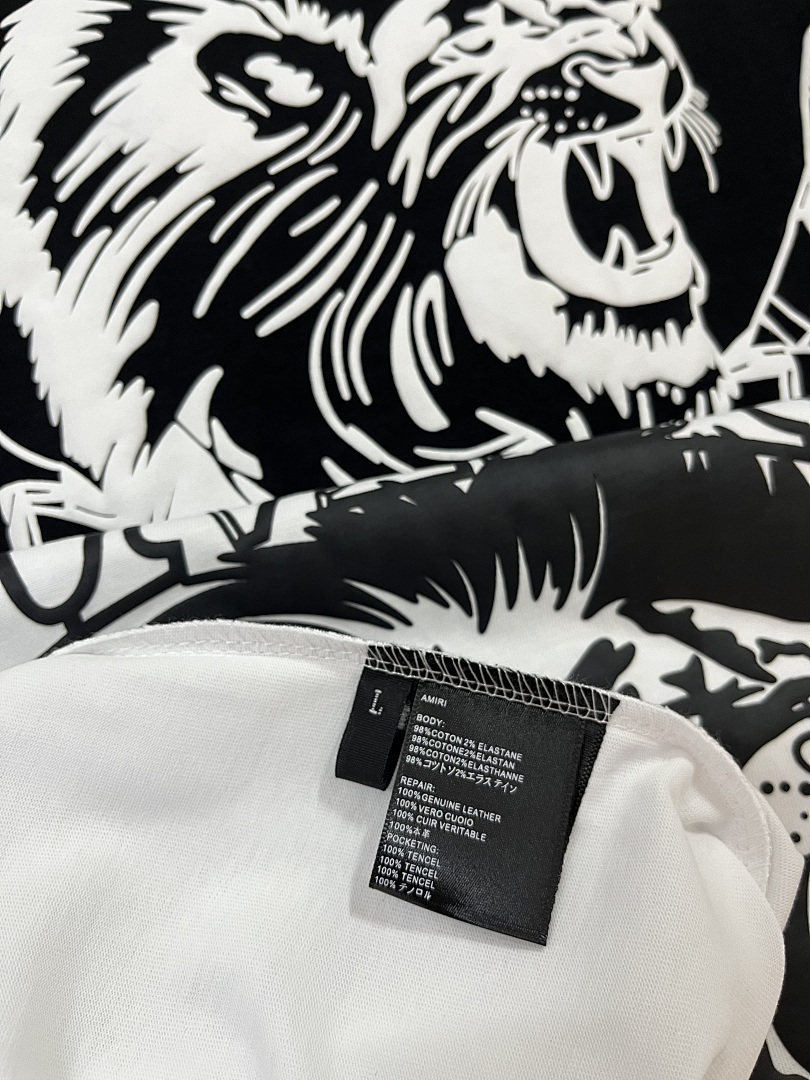 716款P50 面料260克双纱发泡狮子头字母 黑色 白色S M L XL