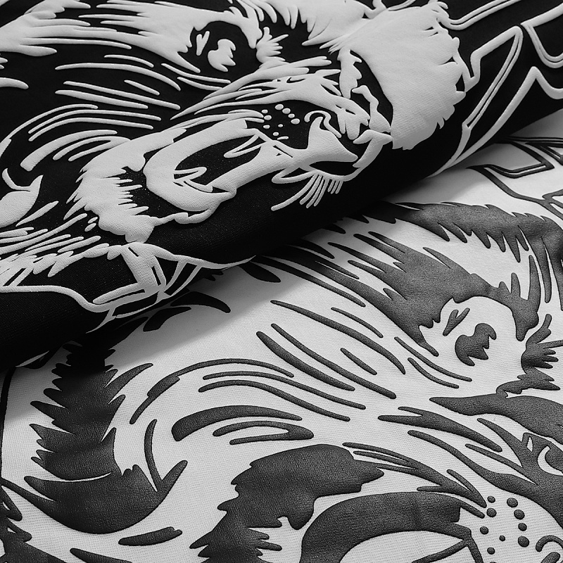 716款P50 面料260克双纱发泡狮子头字母 黑色 白色S M L XL