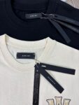 733款P50 面料260克双纱发泡字母 杏色 黑色 S M L XL