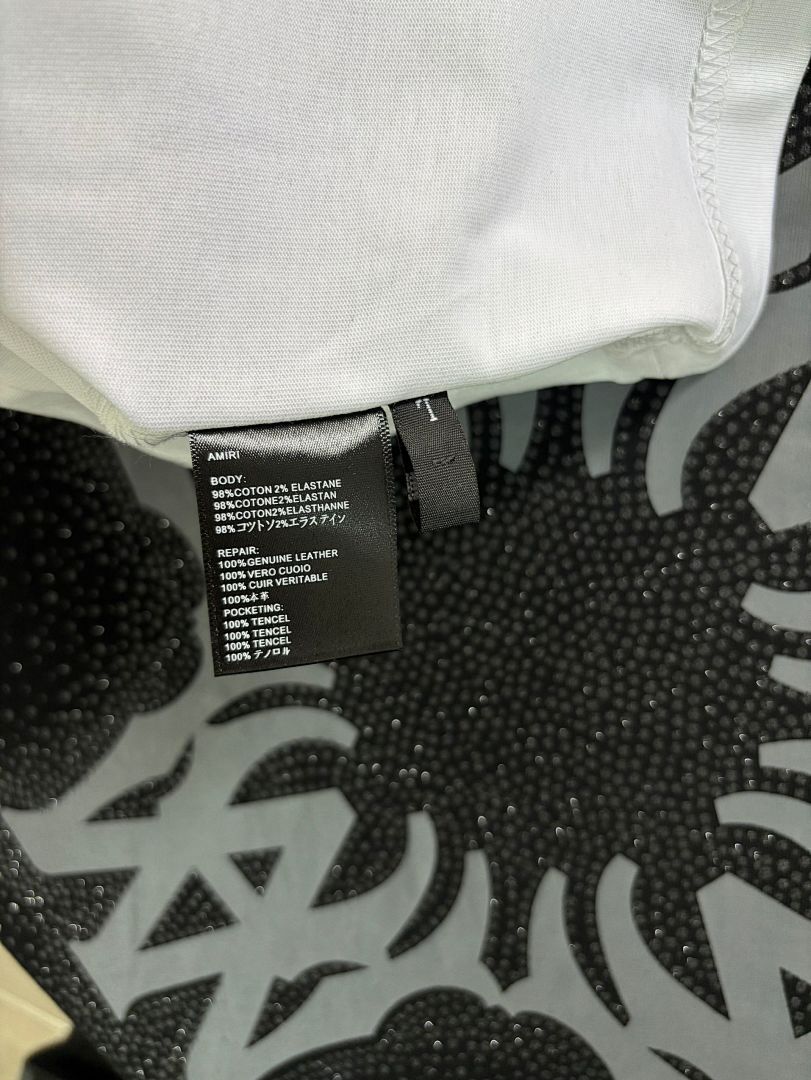 740款P53 面料260克双纱字母 白色 黑色 S M L XL