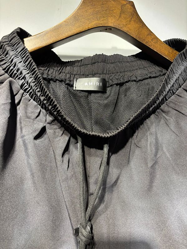 衣服P70 裤子P70元 S M L XL