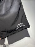 衣服P70 裤子P70元 S M L XL
