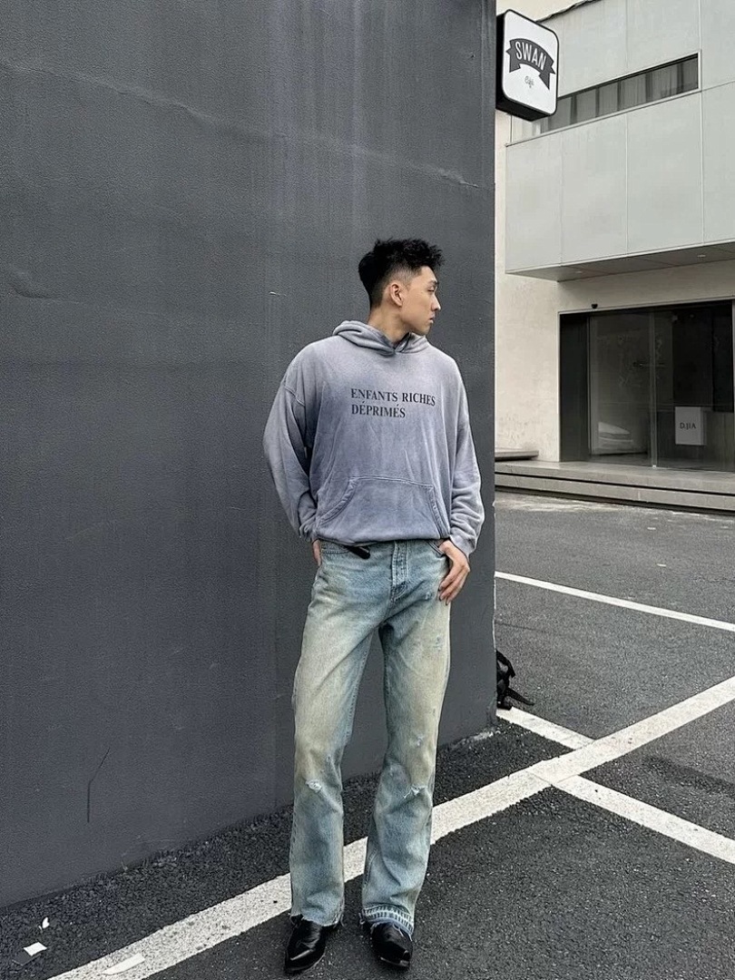 蓝 灰 P120