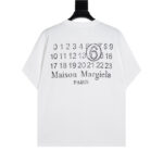 P57 黑色 白色 S/M/L/XL