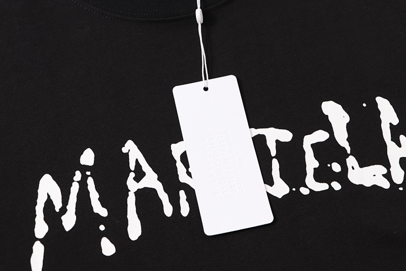 P57 黑色 白色 S/M/L/XL