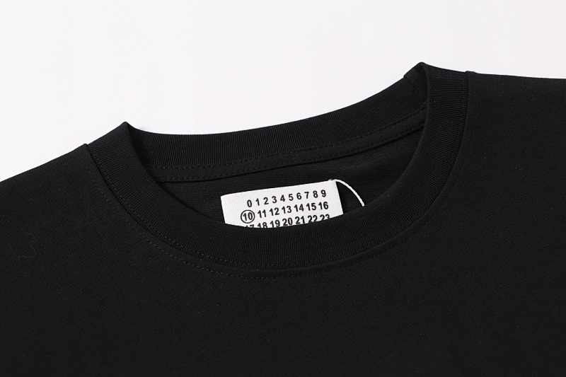 P57 黑色 白色 S/M/L/XL