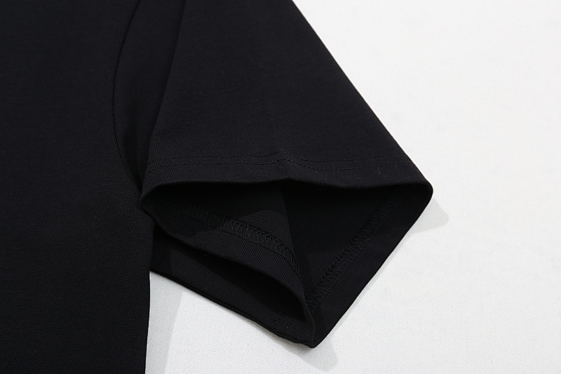 P57 黑色 白色 S-XL
