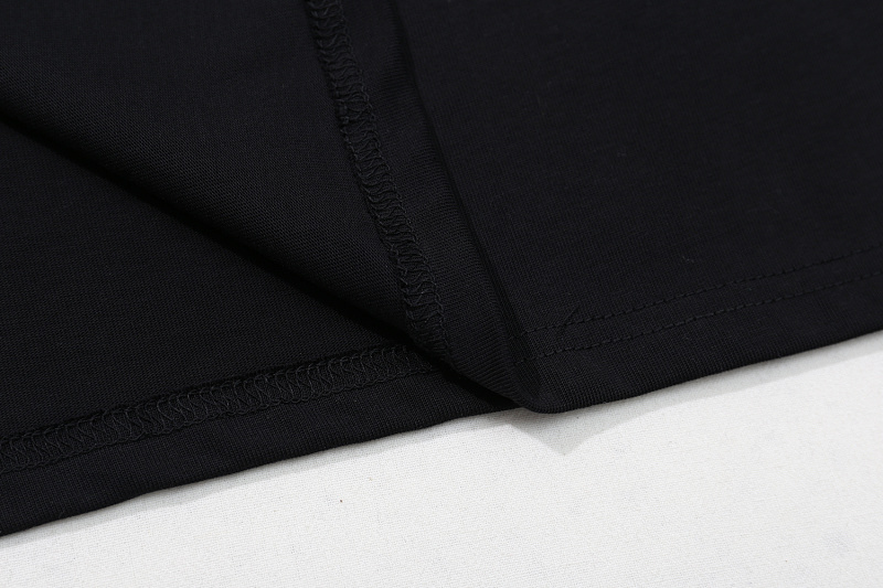 P57 黑色 白色 S-XL