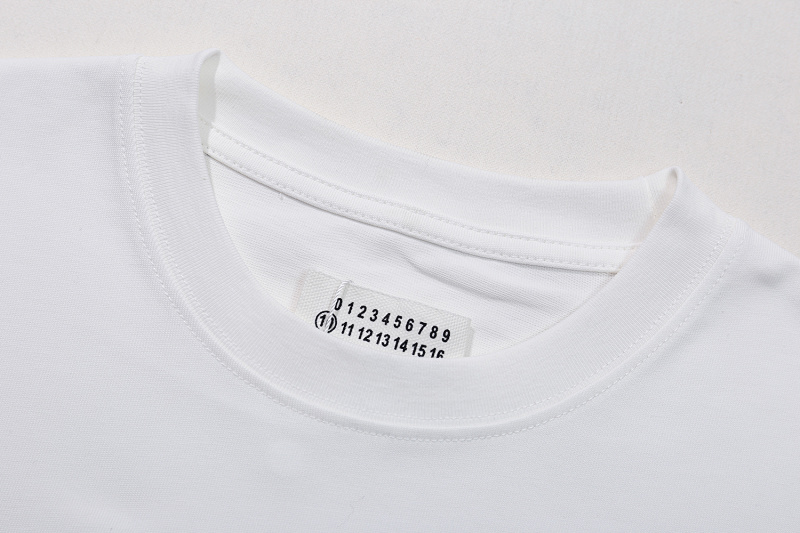 P57 黑色 白色 S-XL