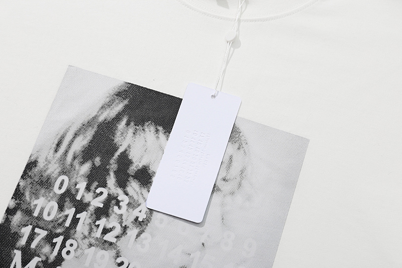 P57 黑色 白色 S-XL