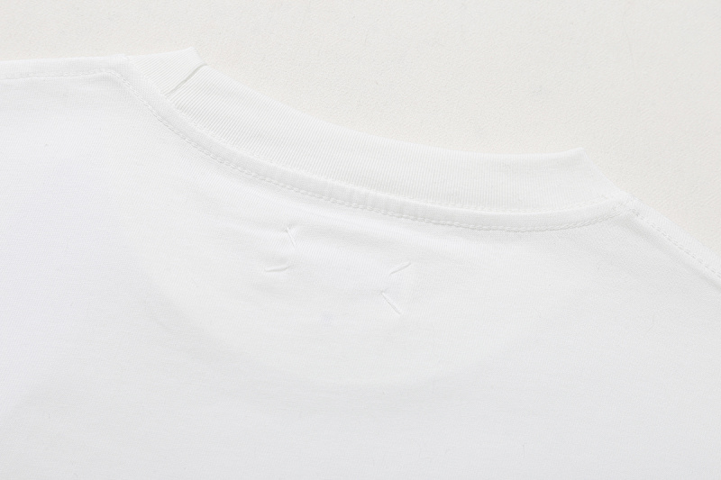 P57 黑色 白色 S-XL