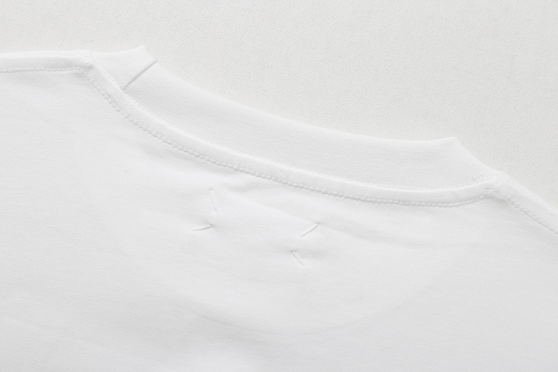 P57 黑色 白色 S-XL