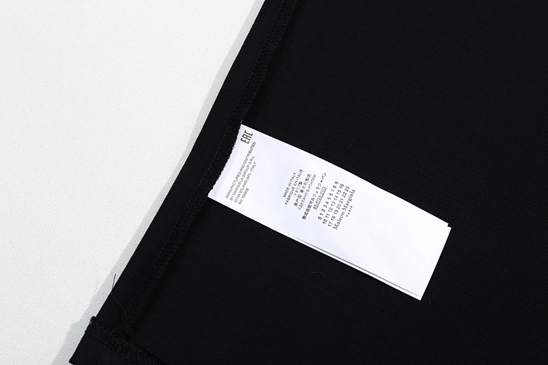 P57 黑色 白色 S-XL