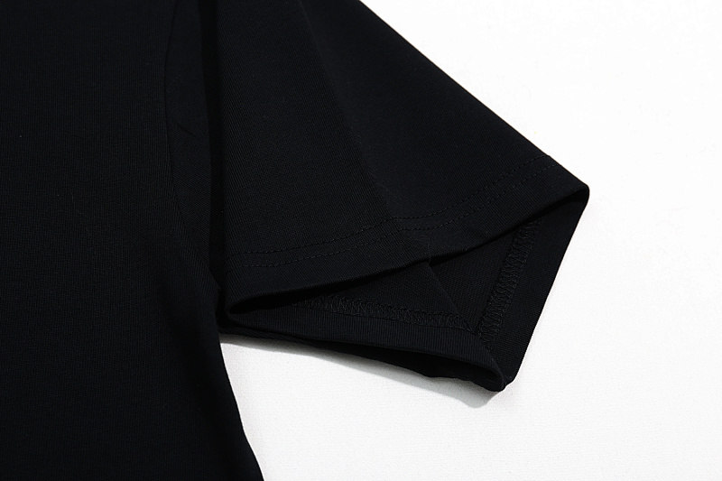 P57 黑色 白色 S-XL