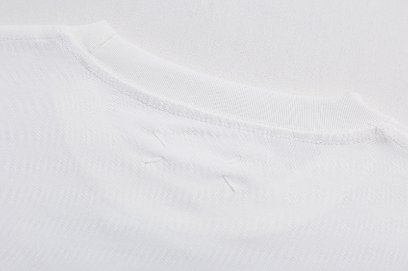 P57 黑色 白色 S-XL