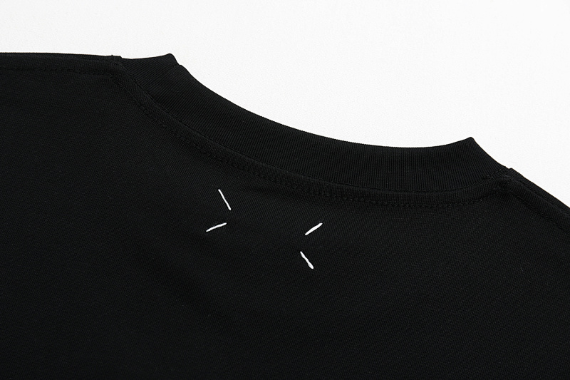 P57 黑色 白色 S-XL