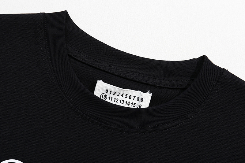 P57 黑色 白色 S-XL