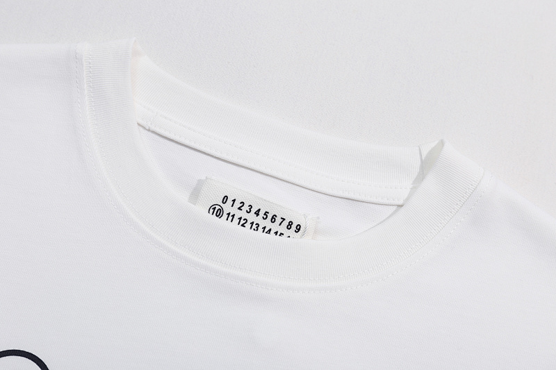 P57 黑色 白色 S-XL