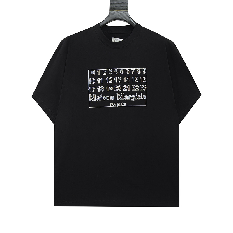 P57 黑色 白色 S-XL