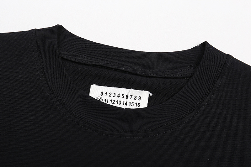 P57 黑色 白色 S-XL