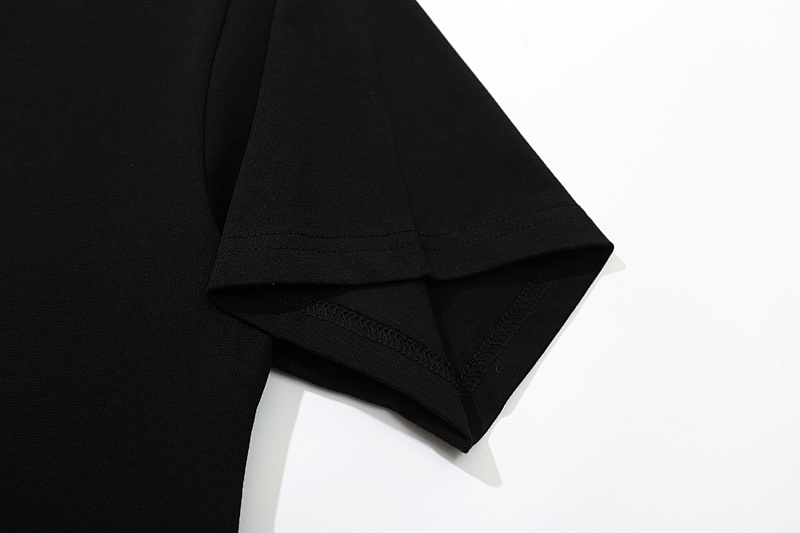 P57 黑色 白色 S-XL