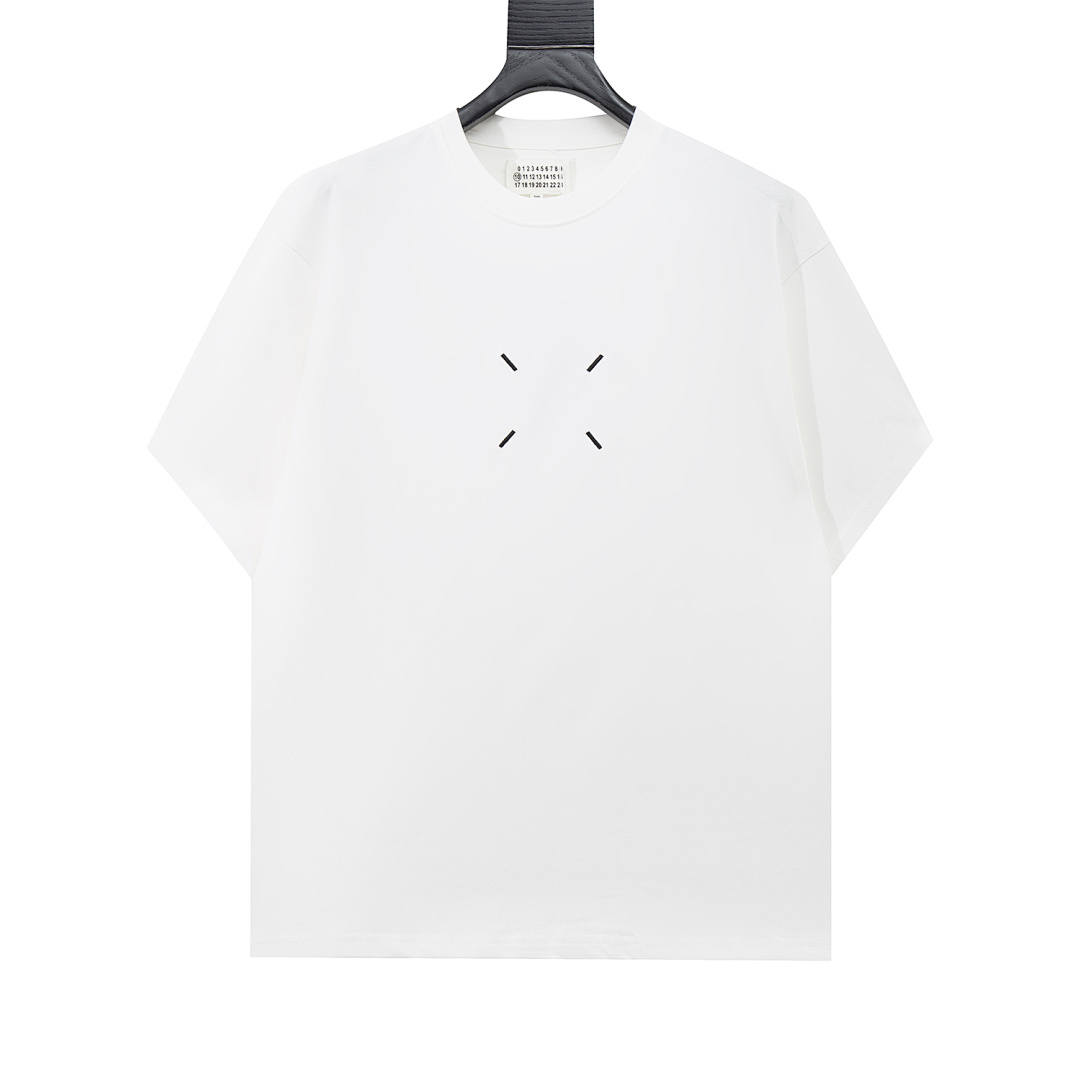 P57 黑色 白色 S-XL
