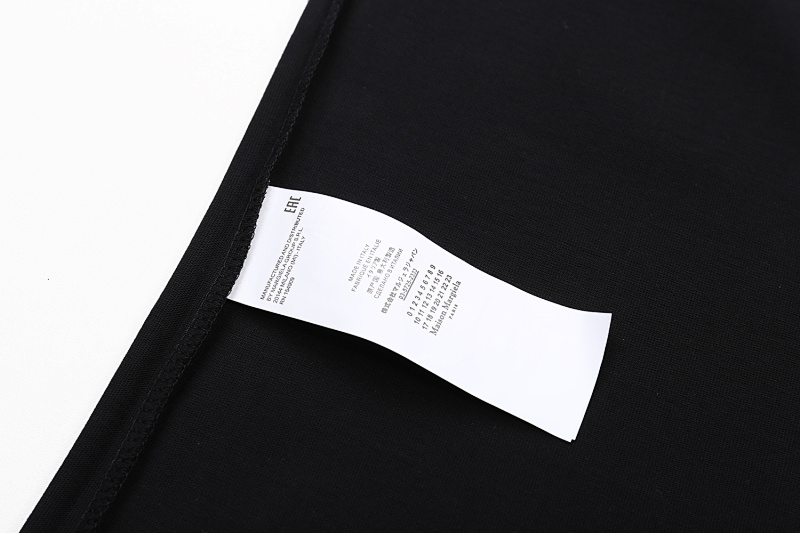 P57 黑色 白色 S-XL