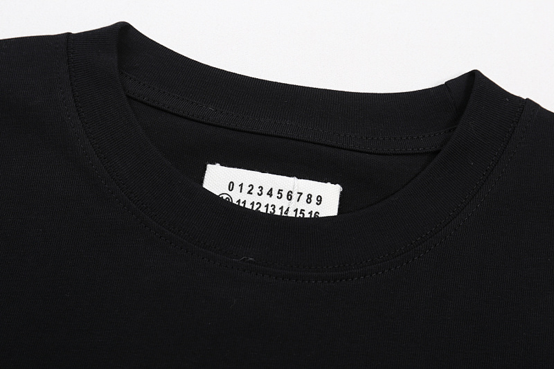P57 黑色 白色 S-XL