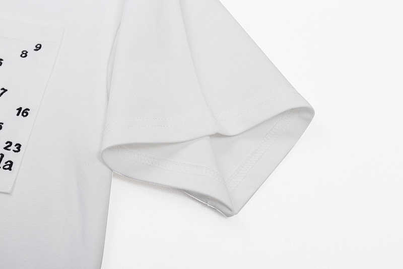 P57 黑色 白色 S-XL