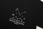 P57 黑色 白色 S-XL