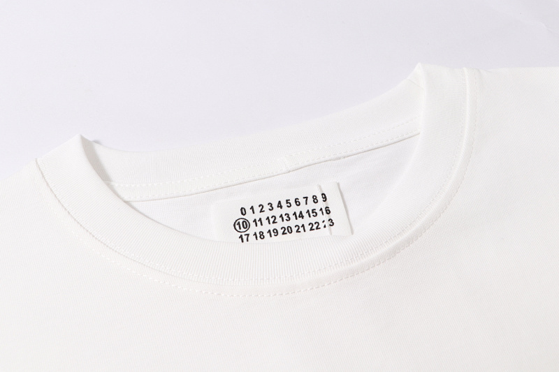 P57 黑色 白色 刺绣 S-XL