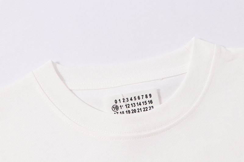 P57 黑色 白色 S-XL