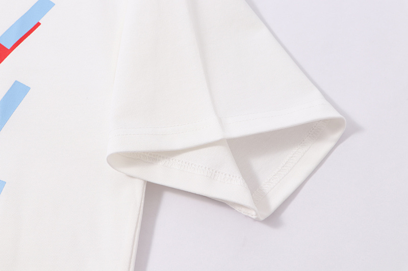 P57 黑色 白色 S-XL
