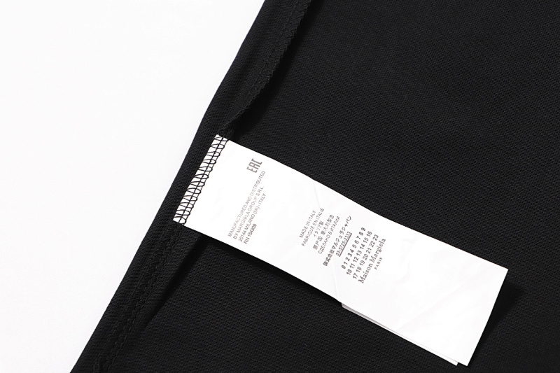 P57 黑色 白色 S-XL