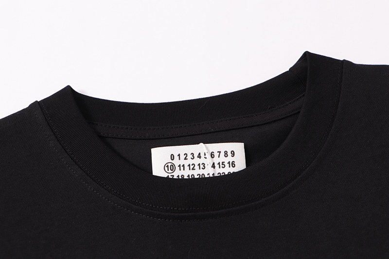 P57 黑色 白色 S-XL