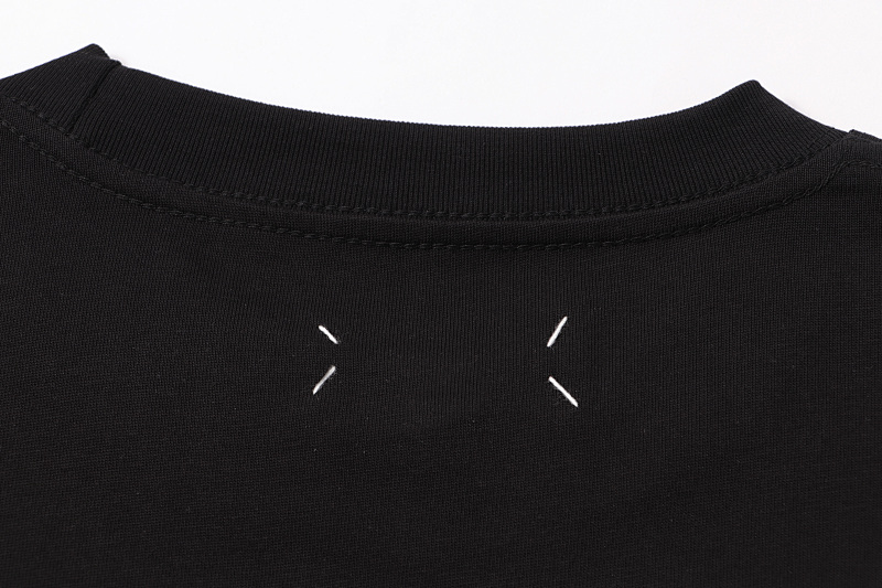 P57 黑色 白色 S/M/L/XL