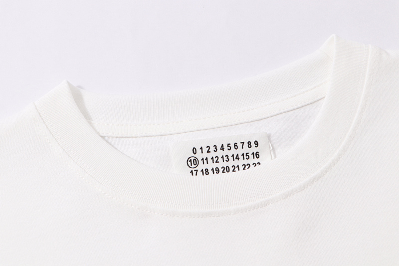 P57 黑色 白色 S/M/L/XL