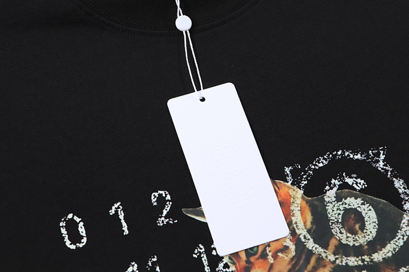 P72 黑色 白色 S/M/L/XL 长袖T