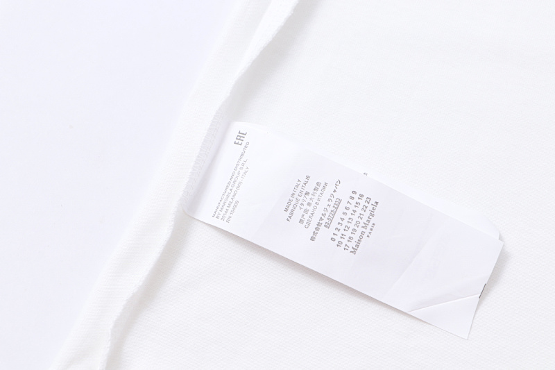 P72 黑色 白色 S/M/L/XL 长袖T