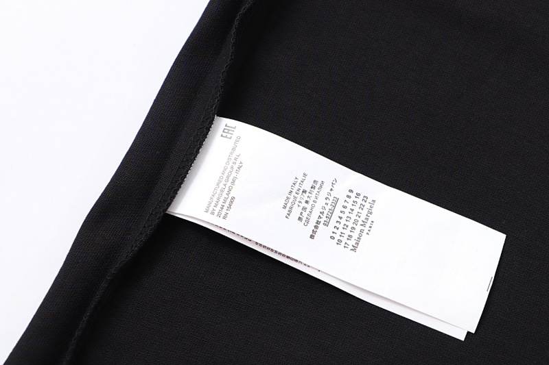 P72 黑色 白色 S/M/L/XL 长袖T