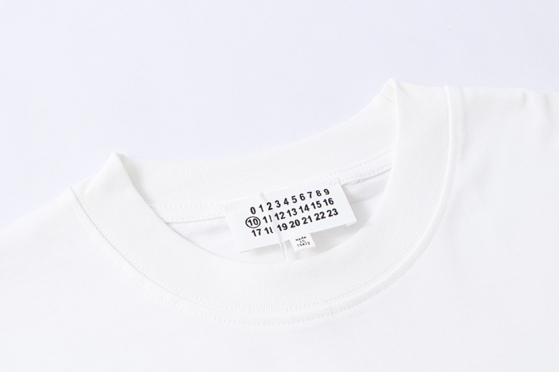 P72 黑色 白色 S/M/L/XL 长袖T