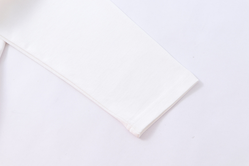P72 黑色 白色 S/M/L/XL 长袖T