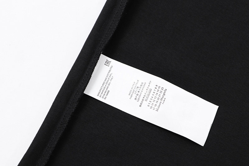 P72 黑色 白色 S/M/L/XL 长袖T