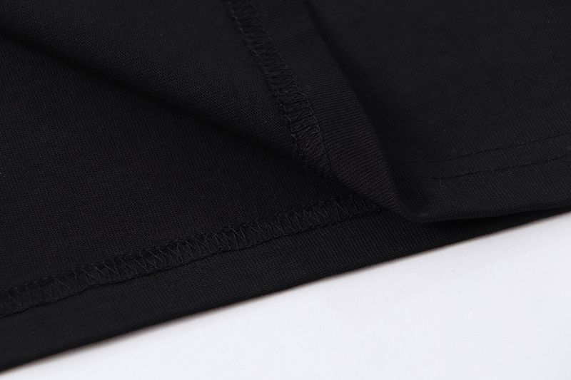 P72 黑色 白色 S/M/L/XL 长袖T