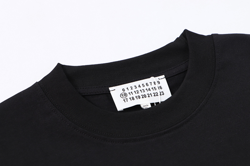 P72 黑色 白色 S/M/L/XL 长袖T